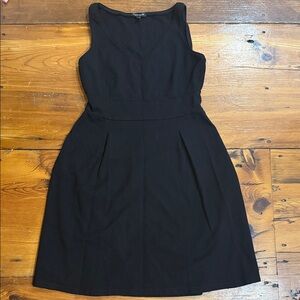 Eileen Fisher Sleeveless Black V Neck Mini Dress Size Small S